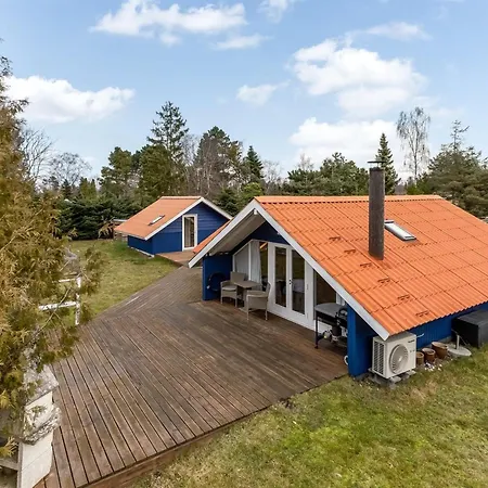 Holiday home Lycka - 700m From The Sea By Interhome *