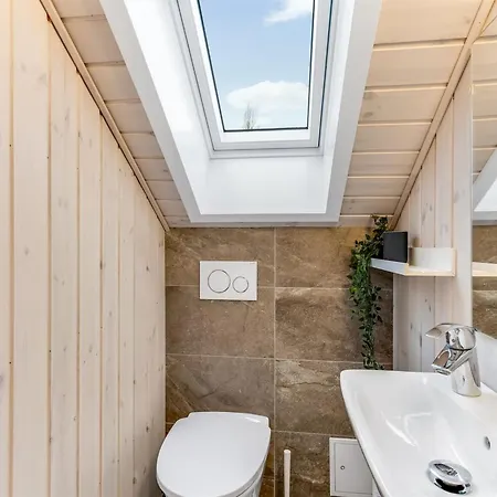 Lycka - 700m From The Sea By Interhome